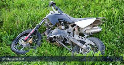 Schüler kracht mit Minibike gegen Motorrad unfall_minibike_055.jpg