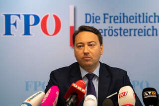 Haimbuchner tritt vor die Presse - Klinger wird neuer Landesrats FOKE_2019052110439904_029.jpg