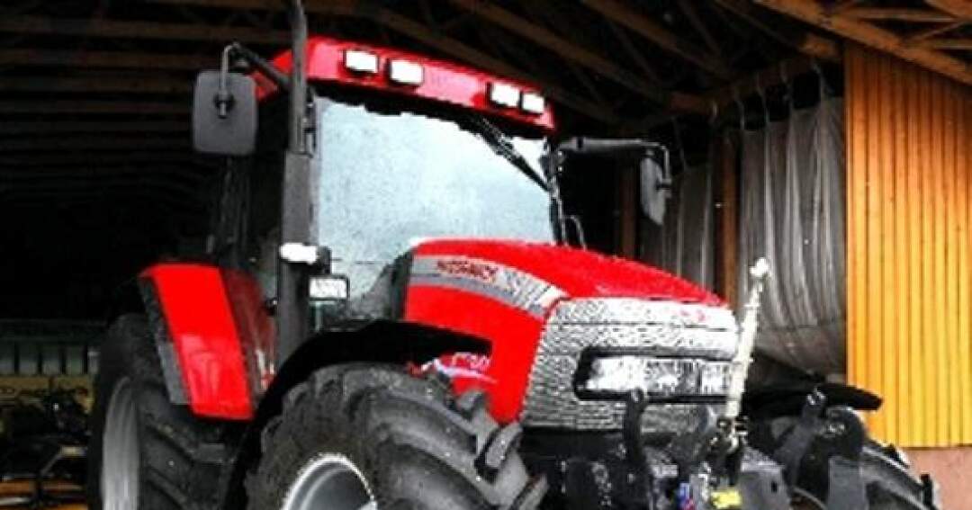 Traktor vom Bauernhof gestohlen