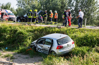 Schwerer Verkehrsunfall in Pupping AB1_1081-Bearbeitet_AB-Photo.jpg