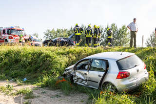 Schwerer Verkehrsunfall in Pupping AB1_1119-Bearbeitet_AB-Photo.jpg