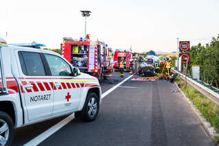 A9 nach Verkehrsunfall gesperrt AB1_5030_AB-Photo.jpg