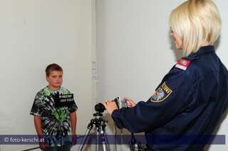 Ferienaktion: Kinder auf Besucht bei der Bezirkspolizeiinspektion Freistadt kinderpolizei-008.jpg