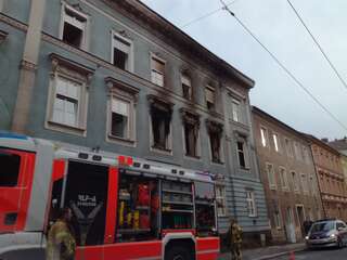 Fünf Personen aus brennender Wohnung in Linz-Urfahr gerettet IMG_20190802_072214.jpg