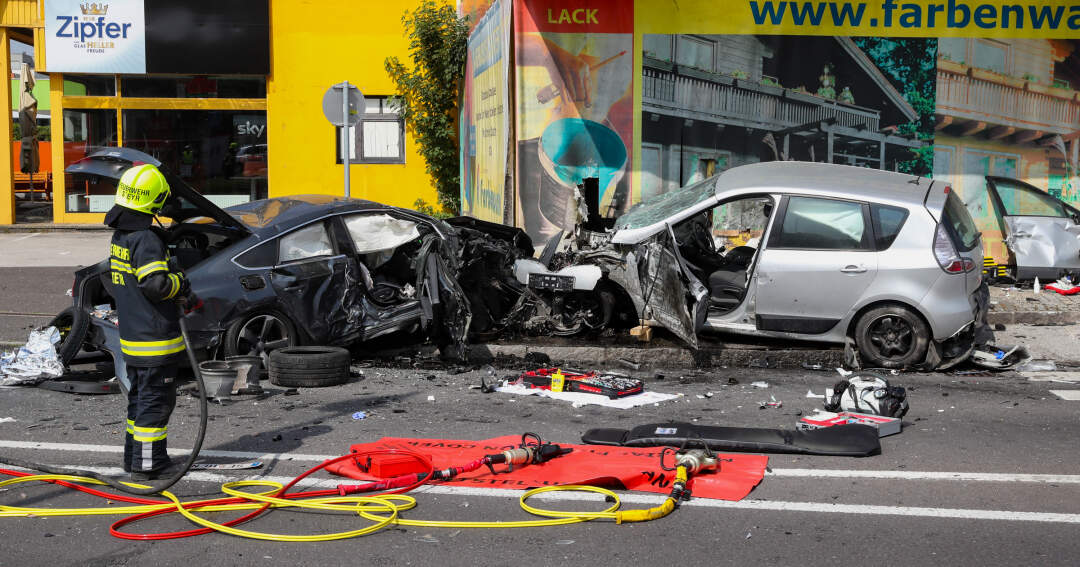 Schwerer Verkehrsunfall in Steyr