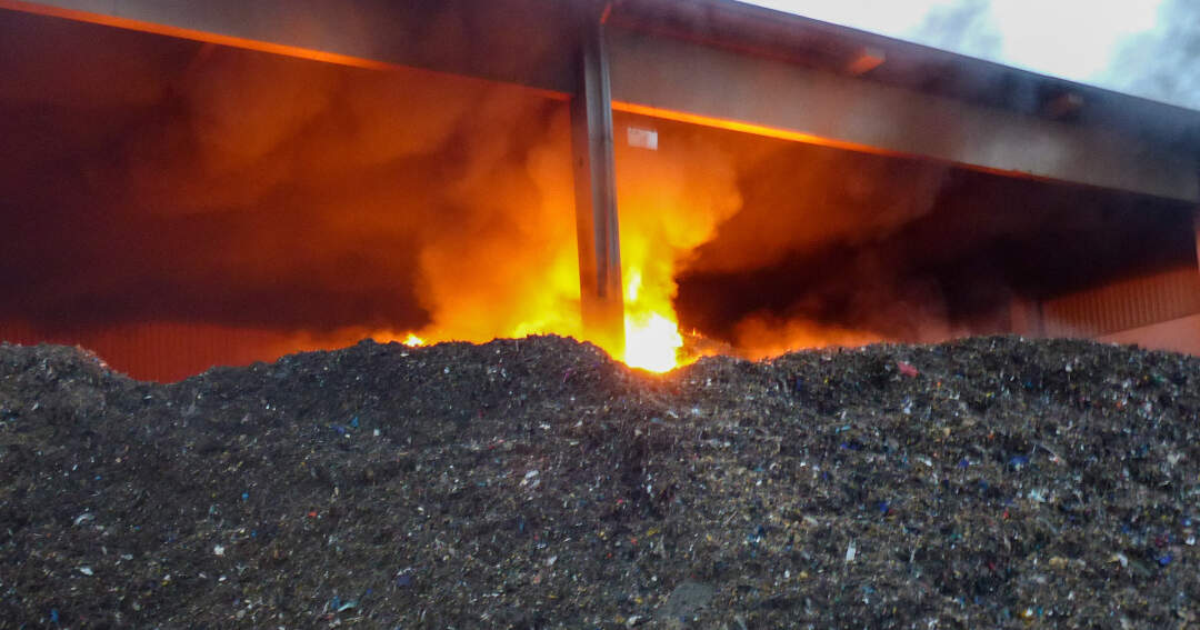 Titelbild: Brandfrüherkennung durch Brandmeldeanlage