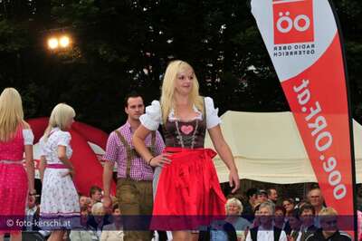 Trachtenumzug sorgt für Besucherrekord muehlviertler-volksfest-tag-zwei-108.jpg