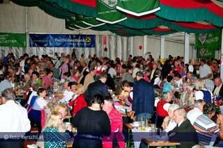 Das Mühlviertler Volksfest 2010 ist mit großem Erfolg zu Ende gegangen muehlviertler-volksfest-festzelt-008.jpg