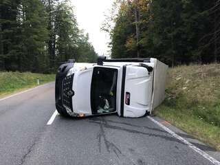 Verkehrsunfall auf der B38 Richtung Karlstift BCE9C18E-D16F-48D5-887A-AF3066E111C3.jpeg