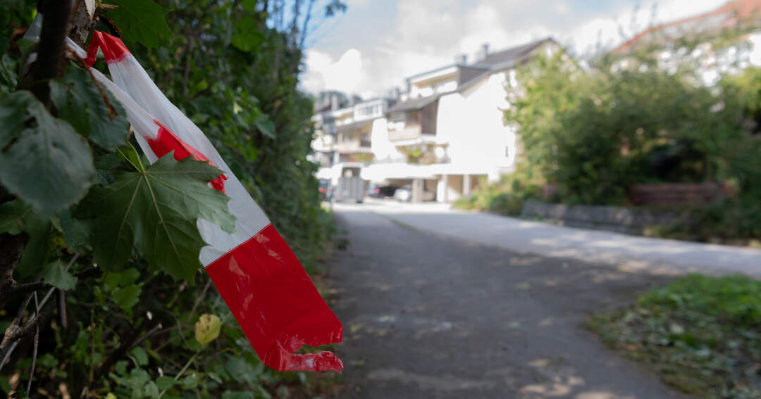 Mordversuch in Gmunden: Ex-Mann stach mehrmals auf 35-Jährige ein