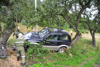 Jäger mit Jeep von Straße abgekommen bergung-jeep002.jpg
