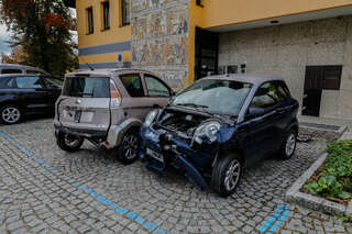 Verkehrsunfall in Taufkirchen an der Pram mit zwei Kleinkraftautos JODTS_2019103011413043_003.jpg