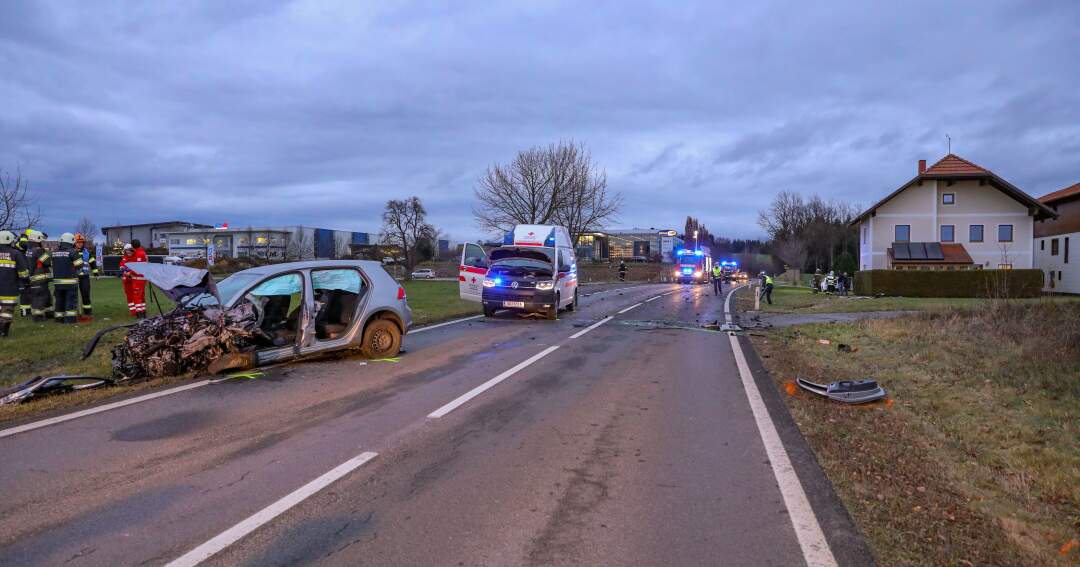 Titelbild: Verkehrsunfall in Wernstein