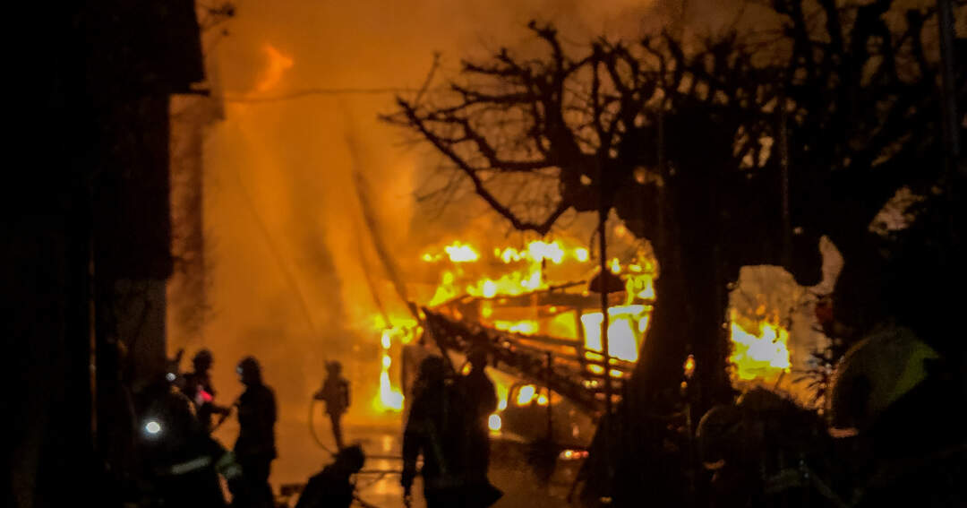 Titelbild: Großbrand in Hallstatt - Weltkulturerbe in Gefahr