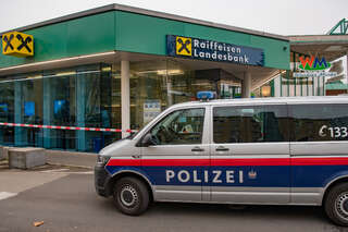 Bank in Linz-Urfahr überfallen: Alarmpaket explodierte FOKE_2019120511244648_097.jpg