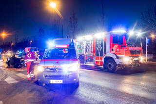 Schwerer Verkehrsunfall auf der B1 in Linz-Ebelsberg FOKE_2019121107505020_135.jpg