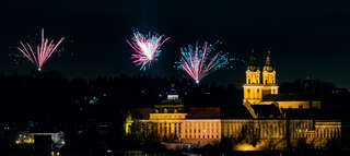 Jahreswechsel mit imposanten Feuerwerken begrüßt FOKE_2020010100578982_040.jpg