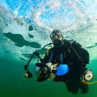 Auszeichnung für Unterwasserfoto "Schlittenfahrt unter Eis" FOKE_2020010607011998_071.jpg