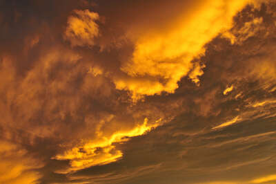 Mystische Stimmung am Morgenhimmel sonnenaufgang-012.jpg