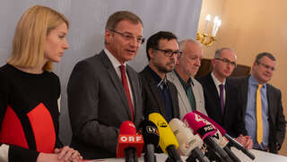 Pressekonferenz Coronavirus: Oberösterreich ist "bestens vorbereitet" FOKE_2020022516332381_009.jpg