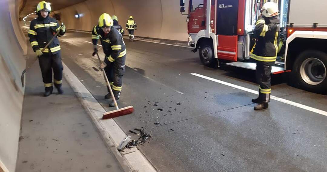 Verkehrsunfall im Tunnel Götschka
