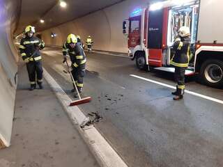 Verkehrsunfall im Tunnel Götschka 87541551_3111064418945121_8077544439536418816_n.jpg