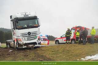 Verkehrsunfall in Bad Leonfelden vu-030320-0009.jpg