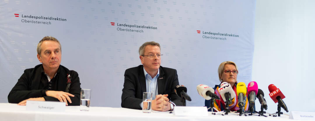Pressekonferenz - Millionencoup in Linz geklärt
