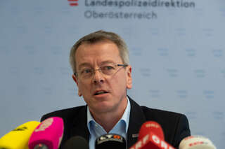 Pressekonferenz - Millionencoup in Linz geklärt FOKE_2020030412010463_015.jpg