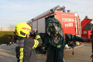 300 Liter verdünnte Salpetersäure ausgetreten - Unternehmen sicherheitshalber evakuiert 3.jpg