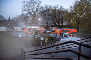 Linz: Brand in einer Tiefgarage 20200327_183215_041.jpg