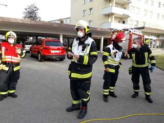 Feuerwehr Steyr rückte wegen Giftgasentwicklung aus 1_Einsatz_17_03.jpg