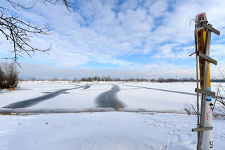 Zugefrorene Seen: Eisdecke trägt noch nicht zugefrorene-see-001.jpg