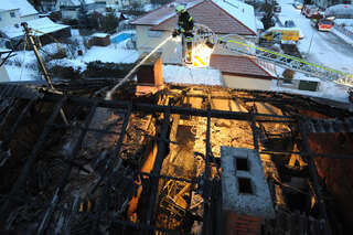 Drei Tote bei Wohnhausbrand in Traun wohnhausbrand-31.jpg