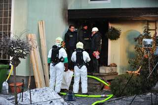 Drei Tote bei Wohnhausbrand in Traun wohnhausbrand-40.jpg