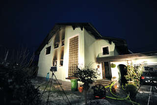 Drei Tote bei Wohnhausbrand in Traun wohnhausbrand-7.jpg