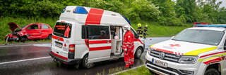 Verkehrsunfall mit mehreren Fahrzeugen in Steyr FOKE_2020051510511846_034.jpg