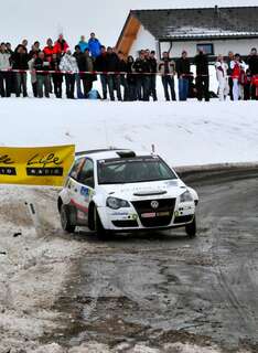 Jänner-Rallye 2011: Sensationeller Umsturz im Klassement jaenner-rallye-tag-1-16.jpg