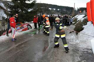 Jänner-Rallye 2011: Sensationeller Umsturz im Klassement jaenner-rallye-tag-1-69.jpg