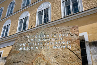 Verbleib von Gedenkstein vor Hitler-Geburtshaus wieder unklar FOKE_2020060313083557_001.jpg