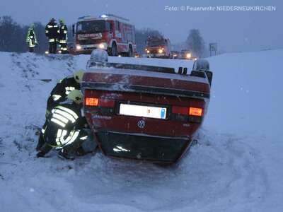 Neuschnee macht Autofahrer das Leben schwer img_2941.jpg