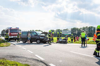 Motorradlenker nach Kreuzungscrash in Krankenhaus geflogen BAYER_AB2_2939-Bearbeitet.jpg
