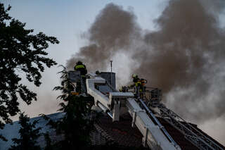 Gebäudebrand - Rauchwolke über Linz FOKE_2020070721086650_017.jpg