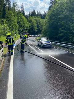 Schwerer Verkehrsunfall am Pyhrnpass 107758576_220960282364976_3449870957777141833_n.jpg