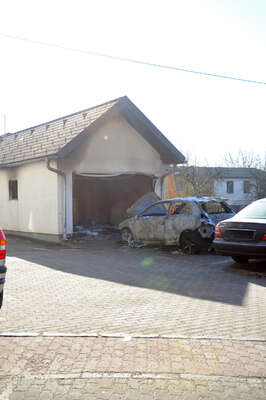 Brandstiftung in Schwertberg pkw-brand-005.jpg