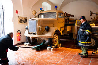 Restaurierter Feuerwehrtankwagen kommt zurück in das Feuerwehr-Museum St. Florian FOKE_2020071810487830_024.jpg