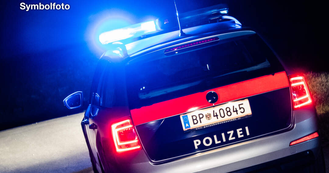 Titelbild: Alkolenker flüchtete von Unfallort - Bezirk Braunau