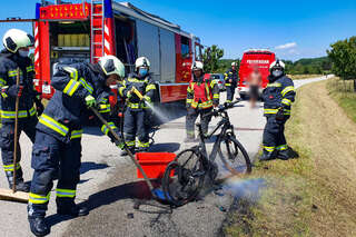 Feuerwehr musste brennendes E-Bike löschen FOKE_2020073012422_002-Bearbeitet.jpg