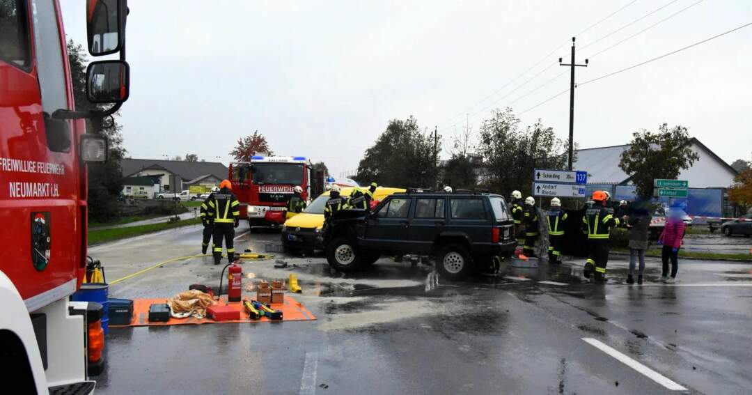 Titelbild: Frau bei Unfall schwer verletzt - Bezirk Grieskirchen