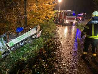 Nächtlicher Verkehrsunfall in Laussa E200905590-03.jpeg